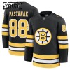 Boston Bruins Trikot Fanatics Premium David Pastrnak 2025-26 Schwarz Heim - Kinder Boston Bruins Trikot Fanatics Premium David Pastrnak 2025-26 Schwarz Heim - Kinder