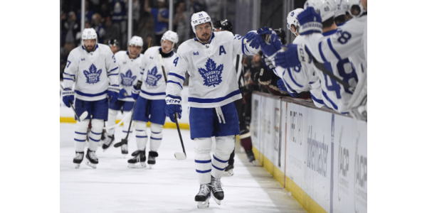 Auston Matthews schießt erneut 60 Tore Auston Matthews schießt erneut 60 Tore