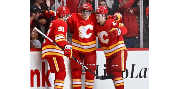 Die Flames gestalten die Zukunft neu und junge Spieler sind bereit für die Herausforderung Die Flames gestalten die Zukunft neu und junge Spieler sind bereit für die Herausforderung