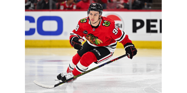 Die Neuverpflichtungen der Blackhawks drehten sich um Connor Bedard Die Neuverpflichtungen der Blackhawks drehten sich um Connor Bedard