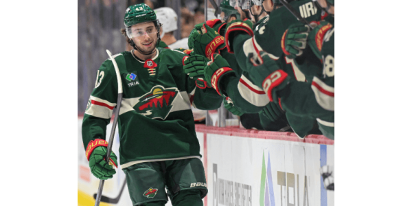 Die Minnesota Wild arbeiten aktiv an einer Vertragsverlängerung mit Quin Hughes Die Minnesota Wild arbeiten aktiv an einer Vertragsverlängerung mit Quin Hughes