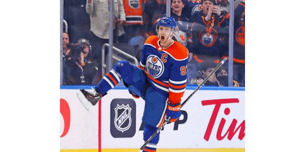 McDavid mit neuem Eifer: Die Oilers nehmen einen weiteren Anlauf auf den Stanley Cup McDavid mit neuem Eifer: Die Oilers nehmen einen weiteren Anlauf auf den Stanley Cup