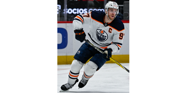 Conor McDavid erreicht neue Höhen in seiner NHL-Karriere Conor McDavid erreicht neue Höhen in seiner NHL-Karriere