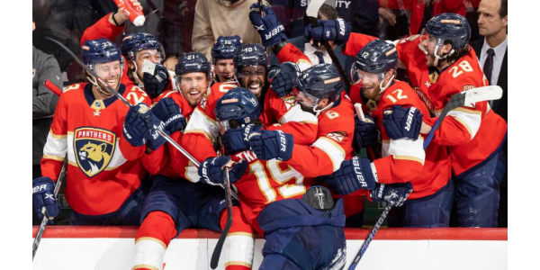 Panthers erreichen nach 27 Jahren das Stanley-Cup-Finale Panthers erreichen nach 27 Jahren das Stanley-Cup-Finale
