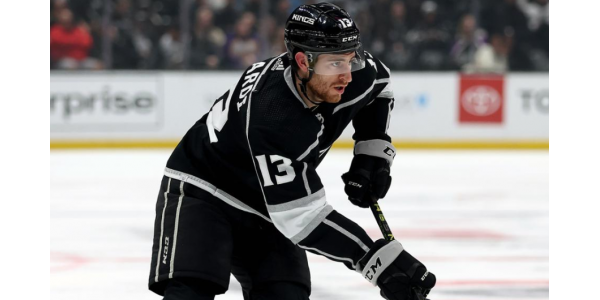Um ein Schiedsverfahren zu vermeiden, verpflichten die Winnipeg Jets Kings-Stürmer Gabriel Villadi Um ein Schiedsverfahren zu vermeiden, verpflichten die Winnipeg Jets Kings-Stürmer Gabriel Villadi