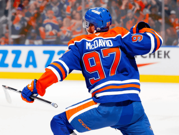 Conor McDavid stellt mit 20 Spielen in Folge einen neuen Saisonrekord an Toren auf