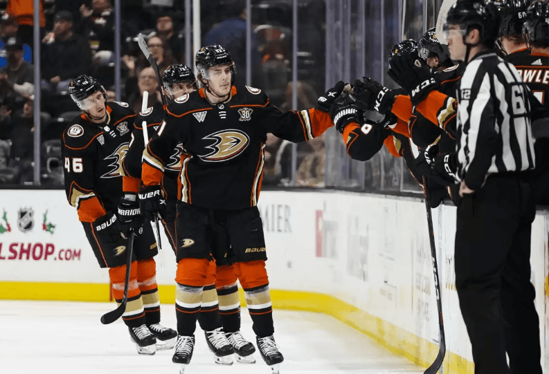 Die Anaheim Ducks beenden ihre 8-Spiele-Niederlageserie